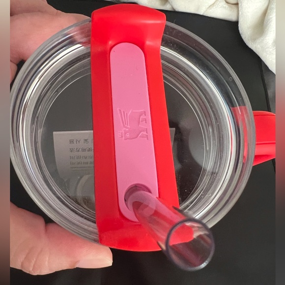 Stanley Cup Valentine’s Day Red Tumbler 40 Oz Target Exclusive NEW - Picture 5 of 6